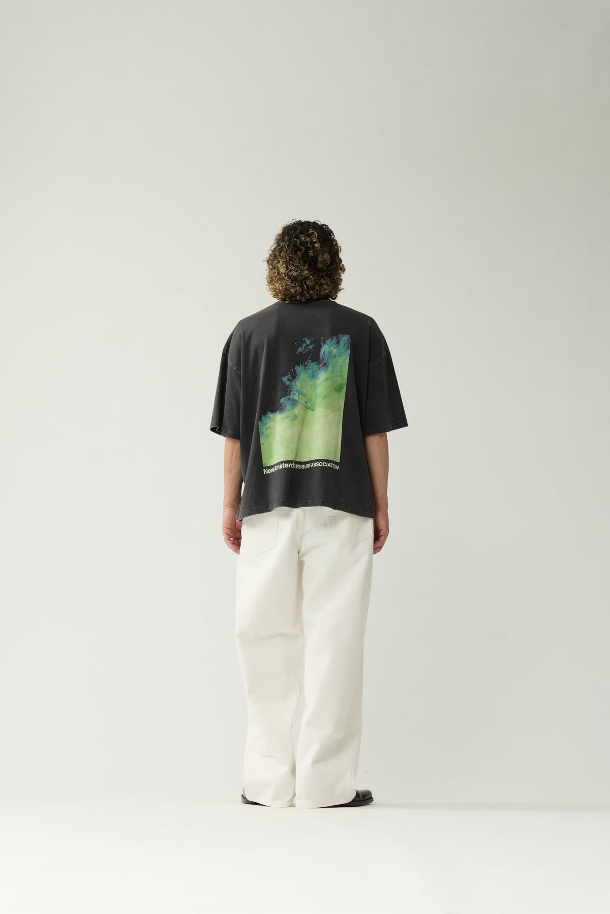 NEW AMSTERDAM SURF ASSOCIATION Heat Wave Tee Caviar