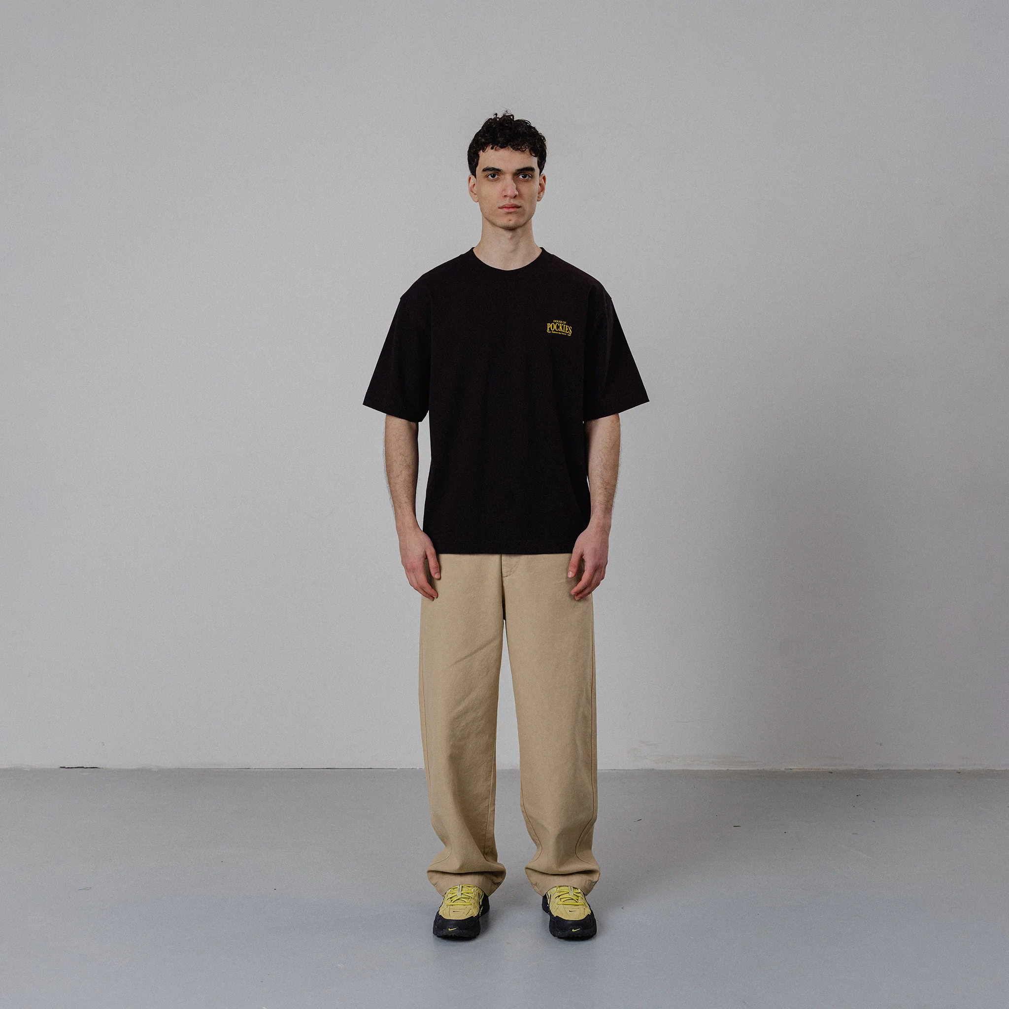 POCKIES Beagle Tee Black