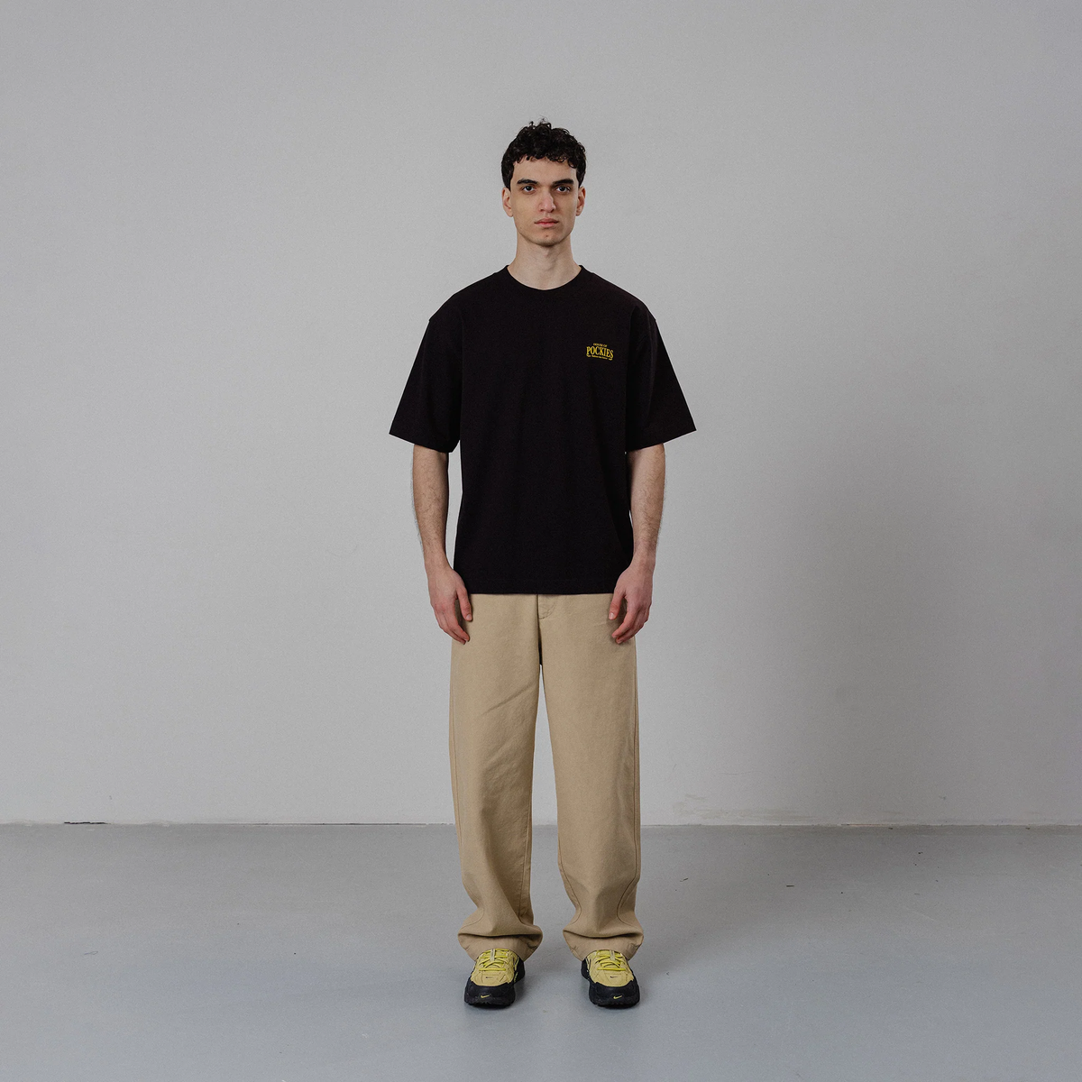 POCKIES Beagle Tee Black