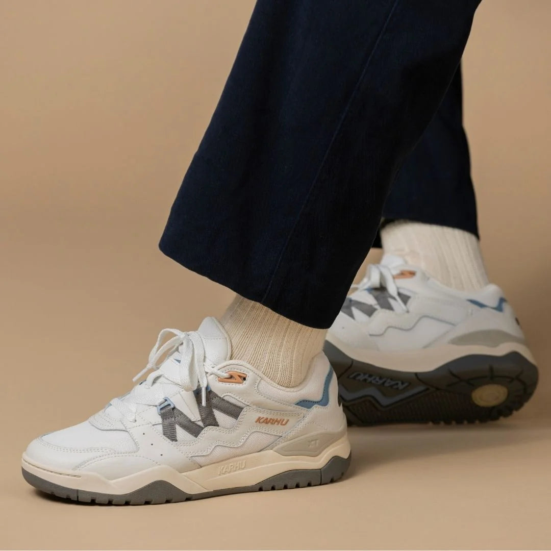 KARHU Fusion XT Blanc de Blanc Blue Hematite