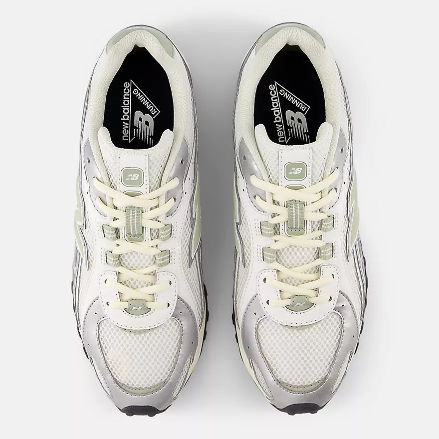 NEW BALANCE 204L Light Silver Metallic