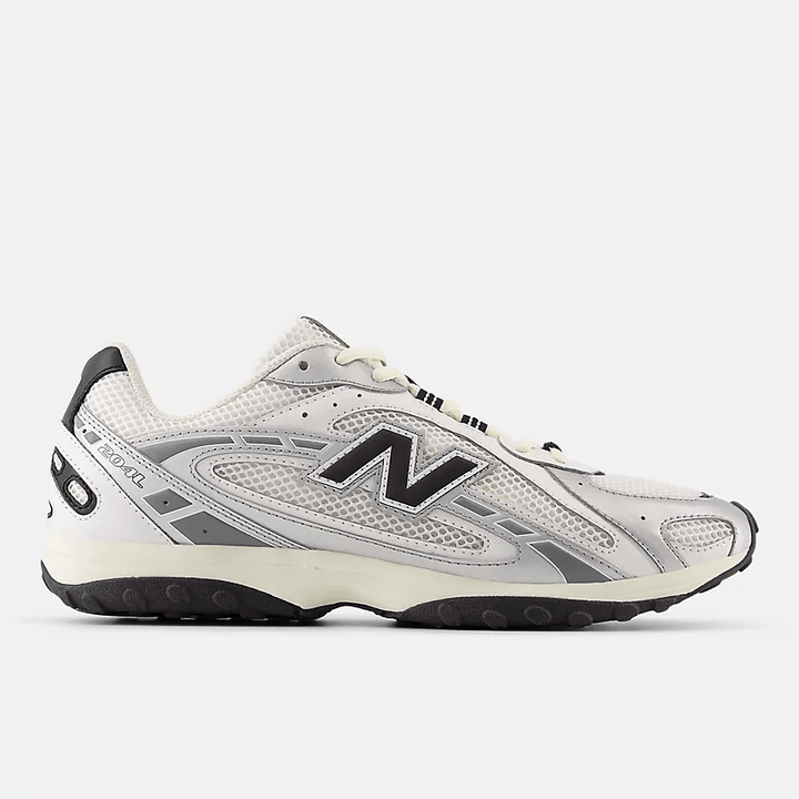 NEW BALANCE 204L Silver / Metallic / Black